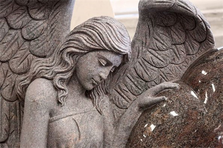 Granite Monument Cost Saving Tips for US Funeral Homes