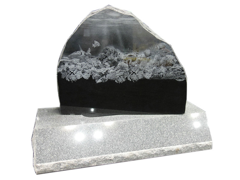 Amazing Black Granite Etched Memorials For Cemetery